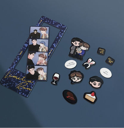 [in stock] Limited Run : 4 Cuts & Magnets Set