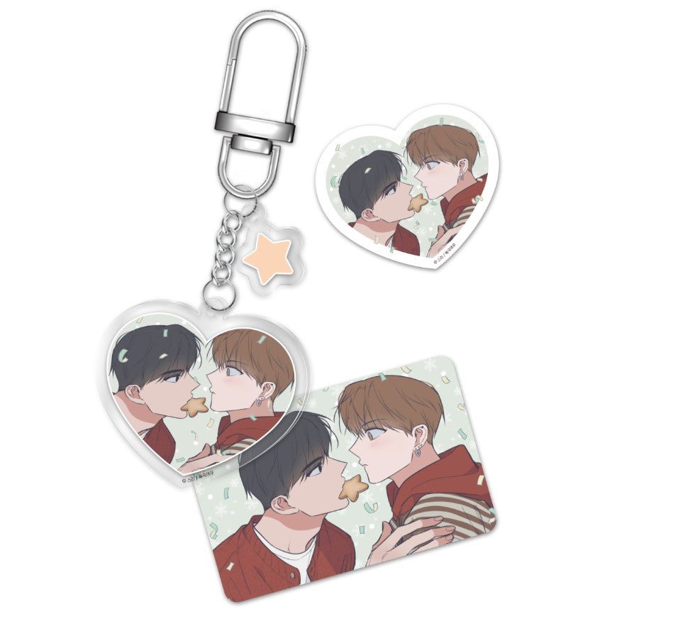 Between the Stars : Heart Acrylic Keychain SET Woon & Byeol VER