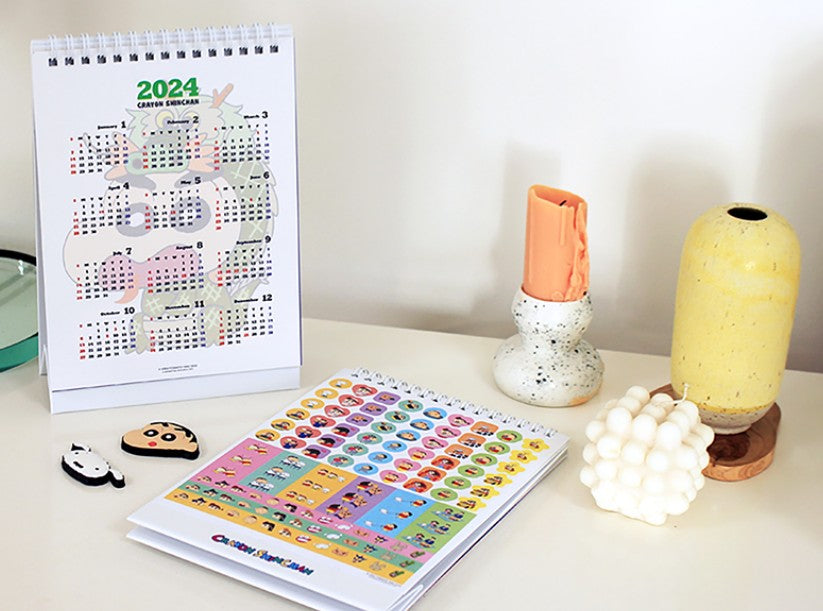 Crayon Shin Chan : 2023 Desk Calendar A type