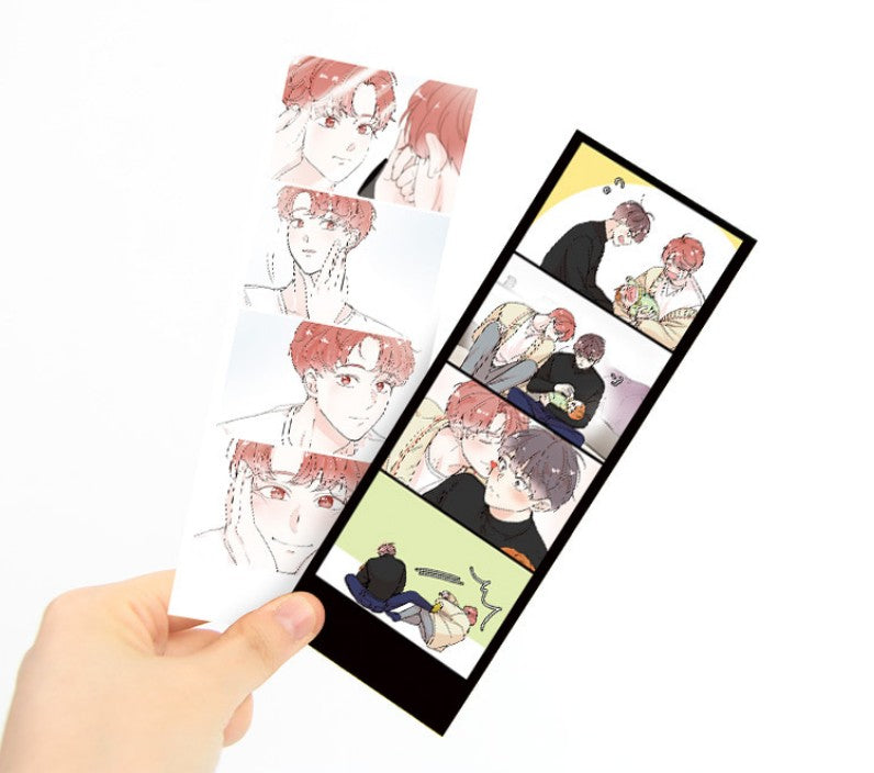 Window to Window : 4 cut Photo