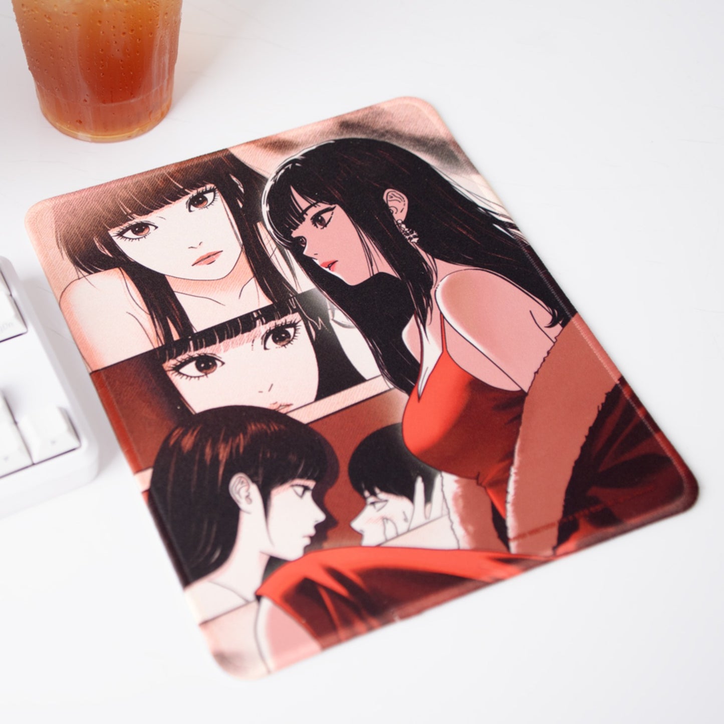 Body : Mouse Pad
