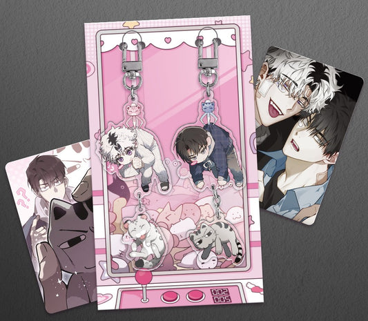 Hold Over You : Claw Machine Keyring Set