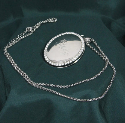 [Limited Edition] Pond Where Flowers Fall : Pendant Necklace