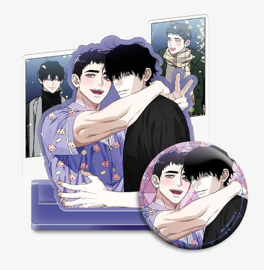 Stranger Than Friends : Scene Acrylic Stand, Can Badge