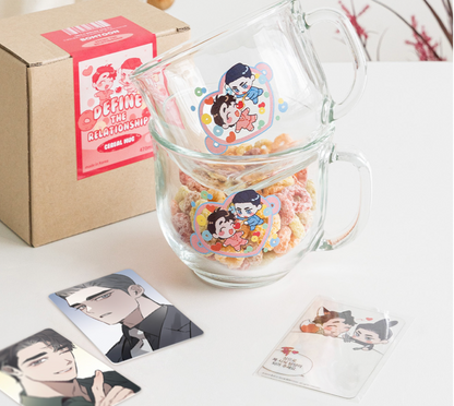 Define the relationship : Cereal Cup with 3 photocards