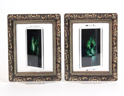 Lovers of Green Midnight : ACRYLIC TURNING STAND