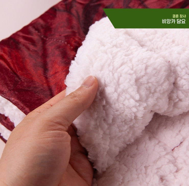 Marriage of Convenience : Blanket