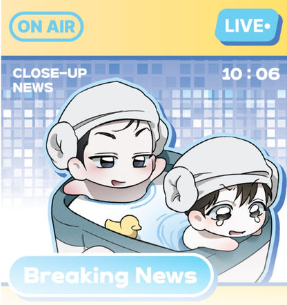 Close-Up : Couple Mini Acrylic