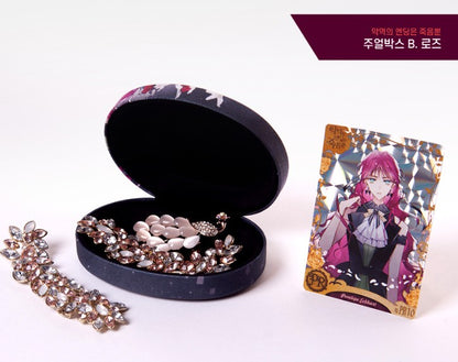 Villains Are Destined to Die : tin case with photo card