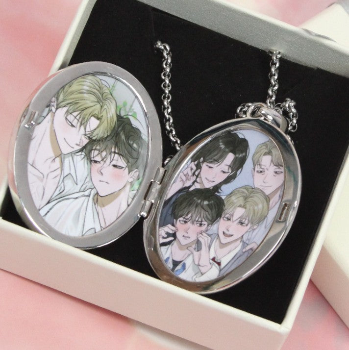 [Limited Edition] Pond Where Flowers Fall : Pendant Necklace