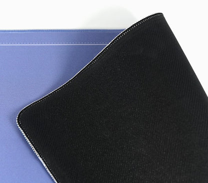 Finding Camellia : Desk Pad