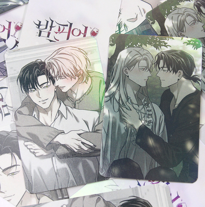 [pre-order] A Homeless Vampire : Photo Card Set (2 types)