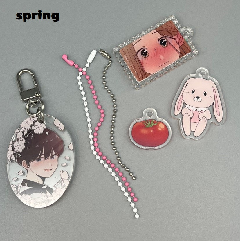 Seasons of Blossom : acrylic keyring