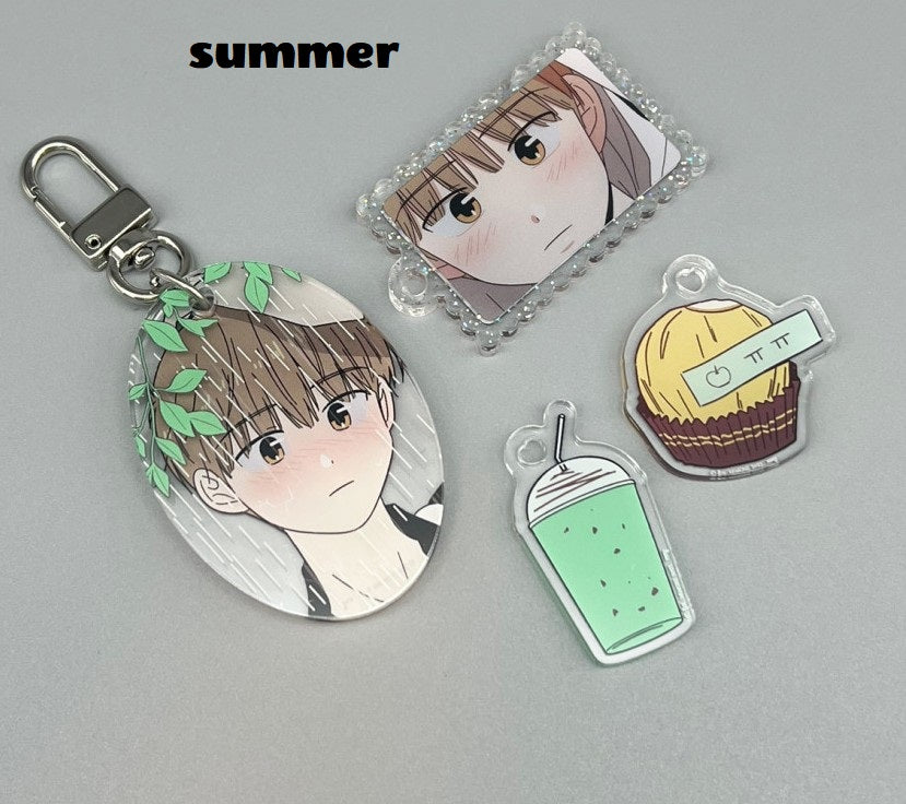 Seasons of Blossom : acrylic keyring