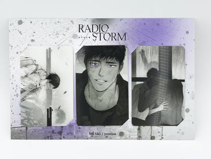 'Radio Storm' Lenticular Photo Card