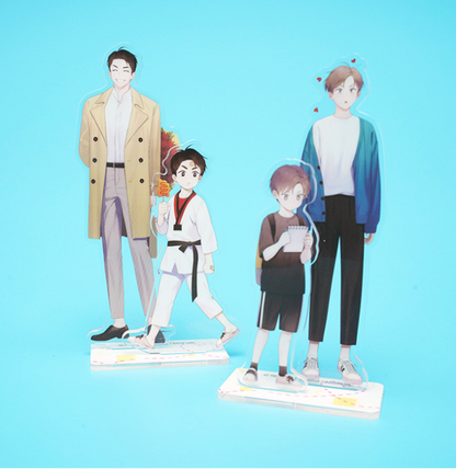 4 Week Lovers Official Goods Acrylic stand set